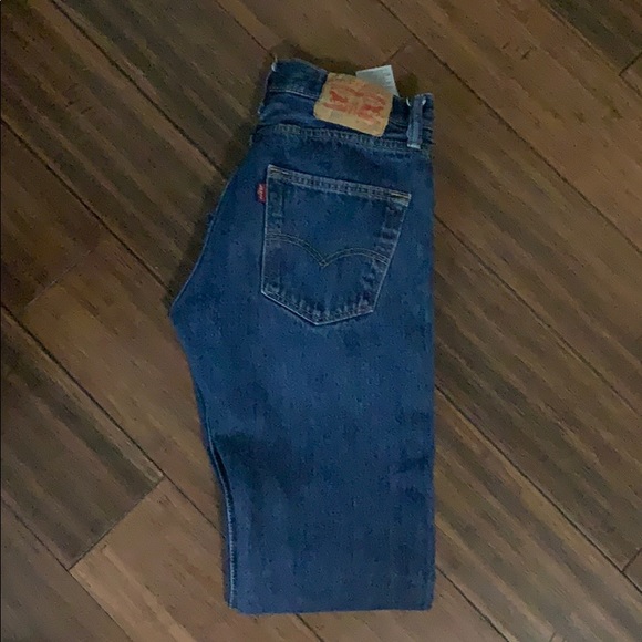 Levi’s - Picture 1 of 3